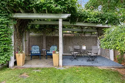 4 Garfield Avenue, Bristol, RI 02809 - Photo 33