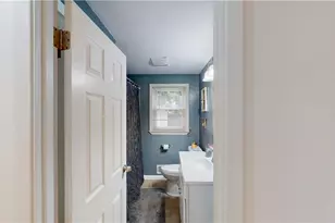 27 Amherst Rd, Warwick, RI 02889 - Photo 27