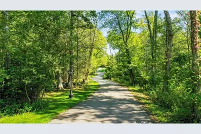 170 Saxony Avenue, Tiverton, RI 02878 - Photo 31