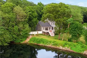 12 Woodlake Dr, Johnston, RI 02919 - Photo 3