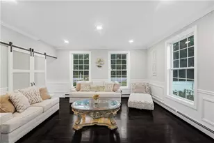 12 Woodlake Dr, Johnston, RI 02919 - Photo 9