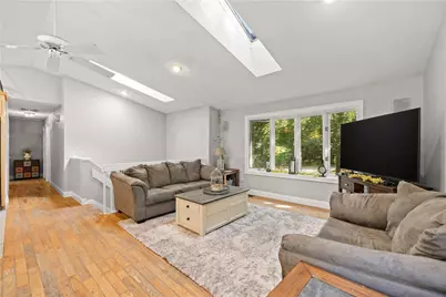 233 Old Oxford Road, North Smithfield, RI 02896 - Photo 17