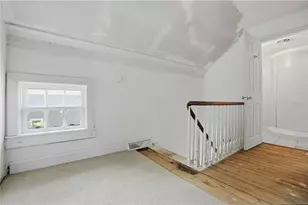 10 Hobart St, Westerly, RI 02891 - Photo 23