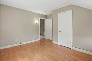 10 Hobart St, Westerly, RI 02891 - Photo 31
