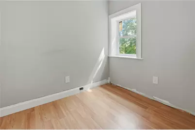 10 Hobart Street, Westerly, RI 02891 - Photo 31
