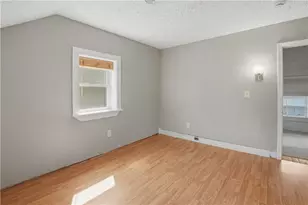 10 Hobart St, Westerly, RI 02891 - Photo 33