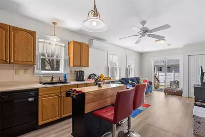 53 Cathedral Avenue, Providence, RI 02908 - Photo 21