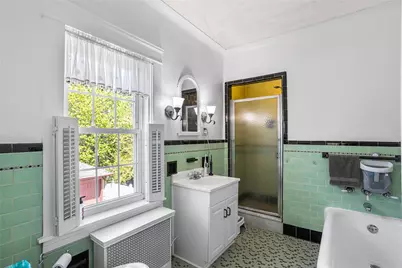 53 Cathedral Avenue, Providence, RI 02908 - Photo 17
