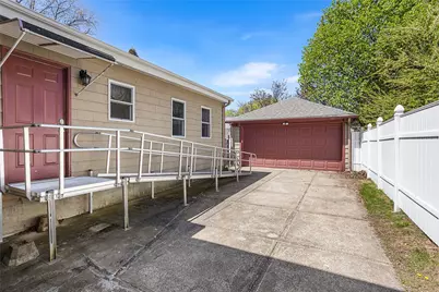 53 Cathedral Avenue, Providence, RI 02908 - Photo 31