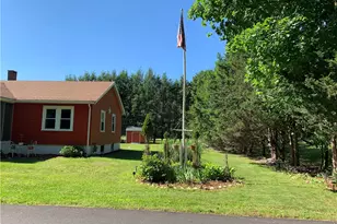 28 Old Reservoir Rd, Cumberland, RI 02884 - Photo 3