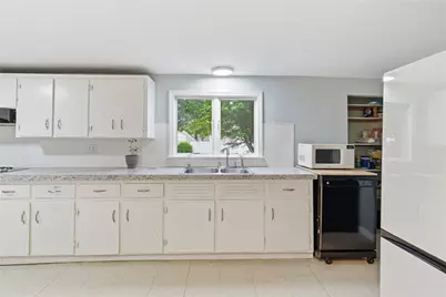 38 Franklin Street, East Providence, RI 02915 - Photo 19