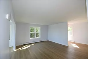 32 J H Dwyer Dr, Middletown, RI 02842 - Photo 15