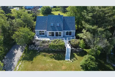 32 J H Dwyer Drive, Middletown, RI 02842 - Photo 5
