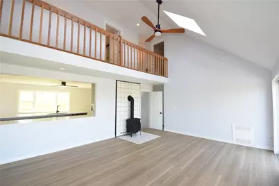 32 J H Dwyer Drive, Middletown, RI 02842 - Photo 11