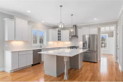61 Cardinal Road, Cranston, RI 02921 - Photo 9