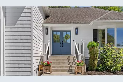 83 Nicole Drive, West Warwick, RI 02893 - Photo 5