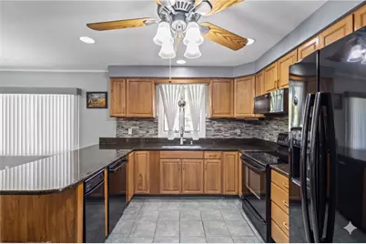 15 Hanley Lane, Warren, RI 02885 - Photo 7