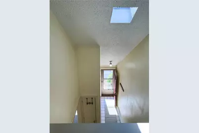 565 Smithfield Road #C6, North Providence, RI 02904 - Photo 13