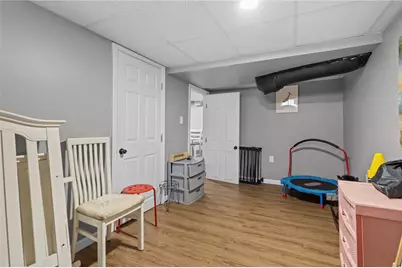 33 Belmont Avenue, East Providence, RI 02914 - Photo 25