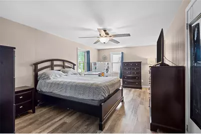 33 Belmont Avenue, East Providence, RI 02914 - Photo 13