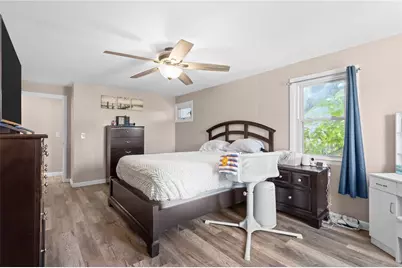 33 Belmont Avenue, East Providence, RI 02914 - Photo 11