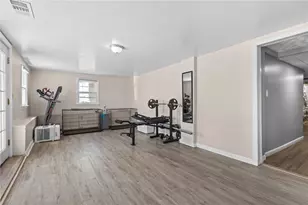 33 Belmont Ave, East Providence, RI 02914 - Photo 31