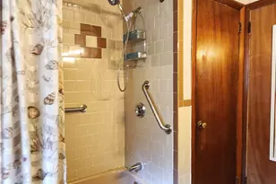 7 Dell St, Coventry, RI 02816 - Photo 15