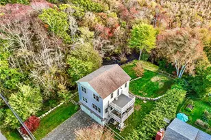 608 Wordens Pond Rd, South Kingstown, RI 02879 - Photo 3