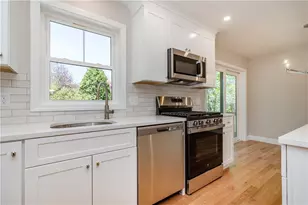 81 Cadora Ave, Warwick, RI 02818 - Photo 19