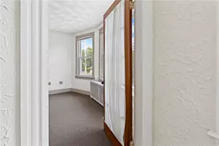 205 Pawtuxet Ave, Warwick, RI 02888 - Photo 41
