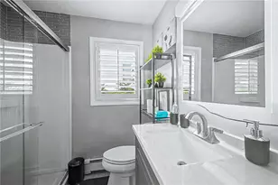 15 Beechwood Ave, Pawtucket, RI 02860 - Photo 13