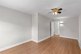 107 Spring St, Pawtucket, RI 02860 - Photo 31