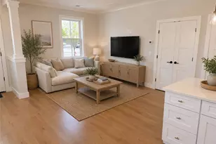67 Queen St, East Greenwich, RI 02818 - Photo 5
