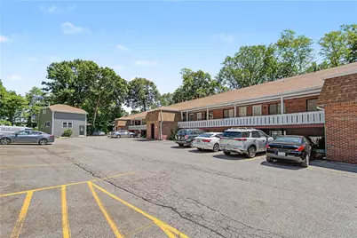 569 Smithfield Road #2, North Providence, RI 02904 - Photo 3