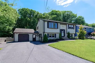 42 Seminole Trail, Cranston, RI 02921 - Photo 3