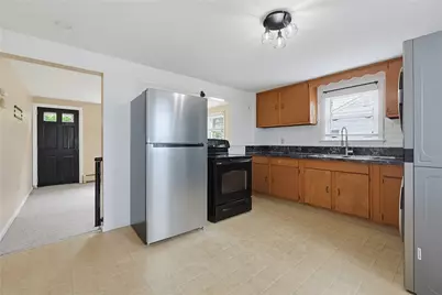 29 Rosedale Drive, Bristol, RI 02809 - Photo 11