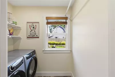 1124 Narragansett Boulevard, Cranston, RI 02905 - Photo 17