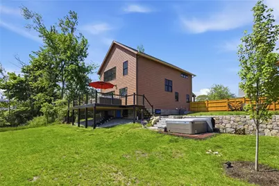 1124 Narragansett Boulevard, Cranston, RI 02905 - Photo 35