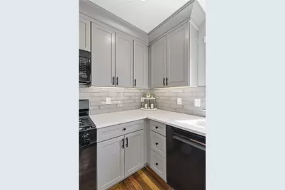 1124 Narragansett Boulevard, Cranston, RI 02905 - Photo 15