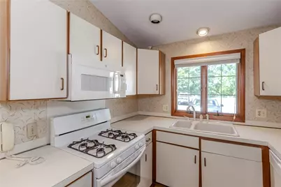 4 Scenery Lane, Johnston, RI 02919 - Photo 9