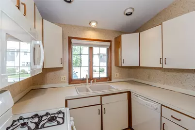 4 Scenery Lane, Johnston, RI 02919 - Photo 7