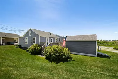 11 Woodruff Street, Narragansett, RI 02882 - Photo 3
