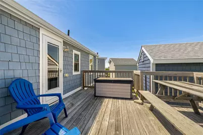 11 Woodruff Street, Narragansett, RI 02882 - Photo 27