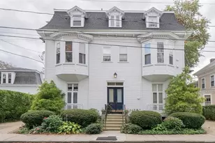67 Perry St, Newport, RI 02840 - Photo 1