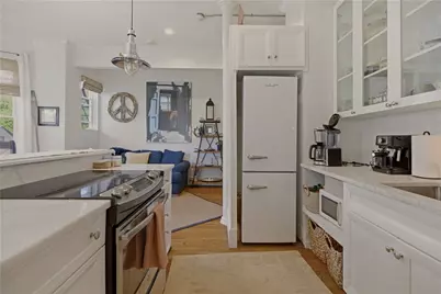 67 Perry Street #5, Newport, RI 02840 - Photo 11