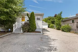 514 Robinson St, Woonsocket, RI 02895 - Photo 3