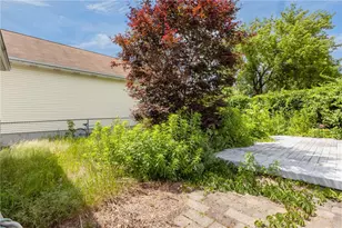 514 Robinson St, Woonsocket, RI 02895 - Photo 27