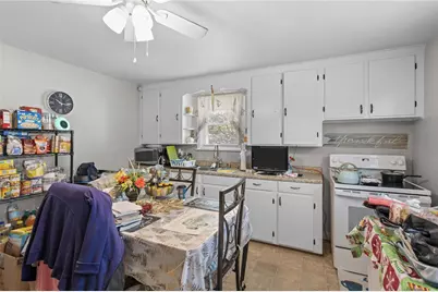 514 Robinson Street, Woonsocket, RI 02895 - Photo 9