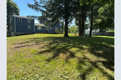 533 Scituate Avenue, Cranston, RI 02921 - Photo 3