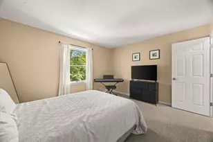 2 Lafayette Dr, Bristol, RI 02809 - Photo 33